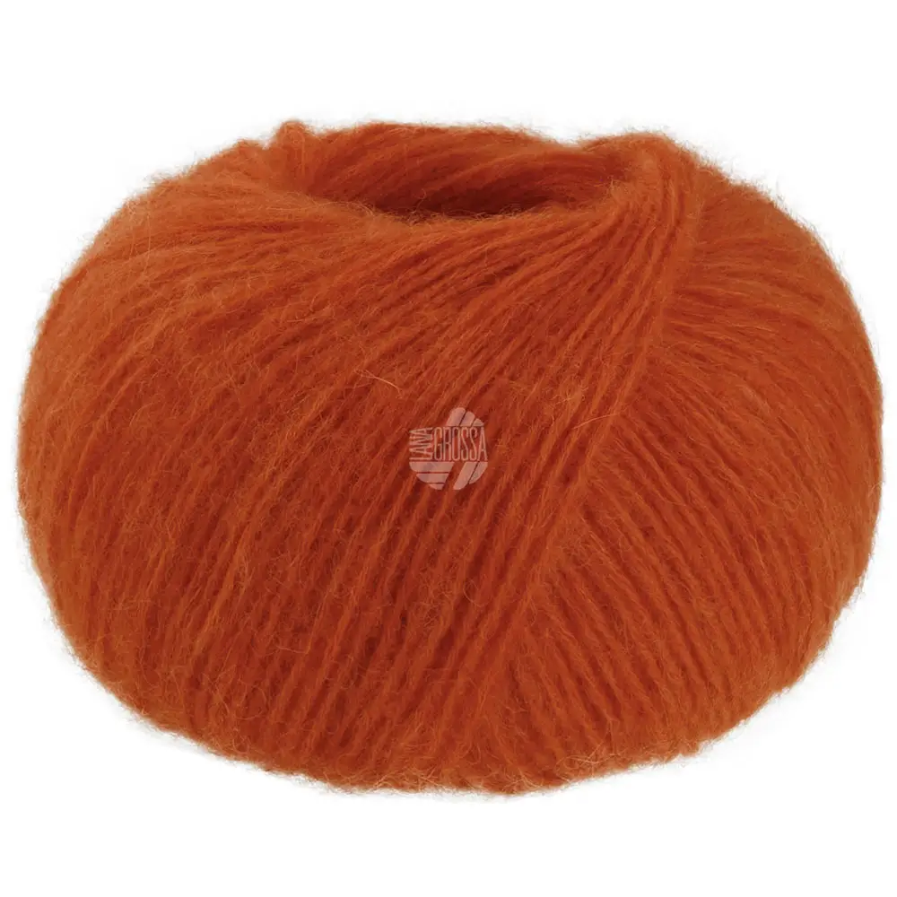 Lana Grossa Nebbia Farbe 1 Kupferrot Lana Grossa Nebbia aus 55% Schurwolle (Merino extrafein), 45% Alpaka (Baby) in Farbe 001 Kupferrot