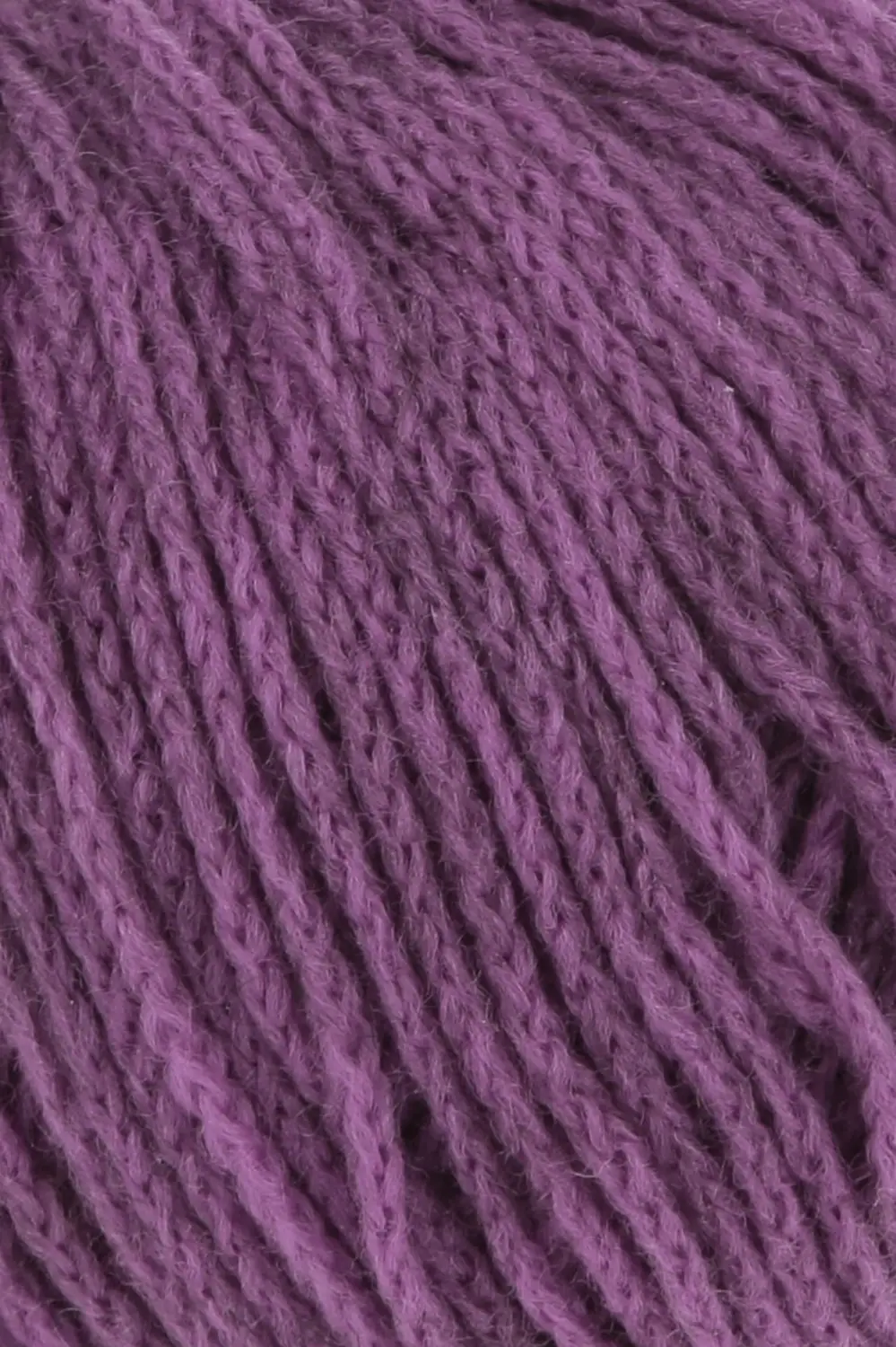 0047 violett